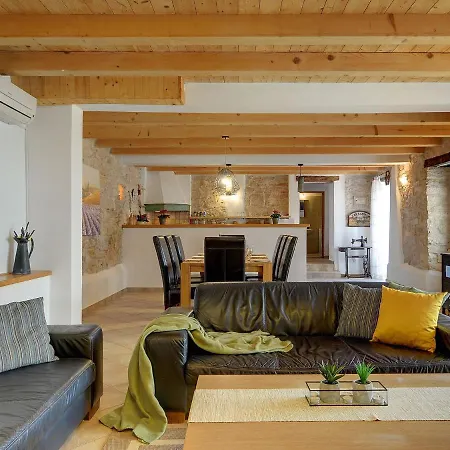 Hébergement de vacances With Private Pool In Istria *