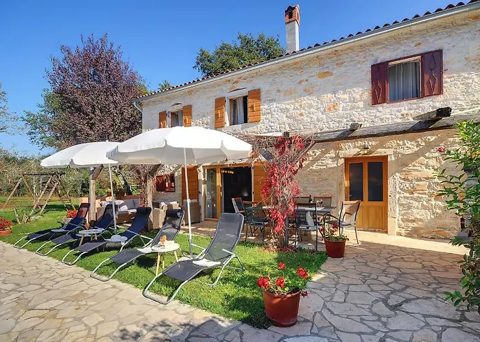 Semesterbostad In With Private Pool *